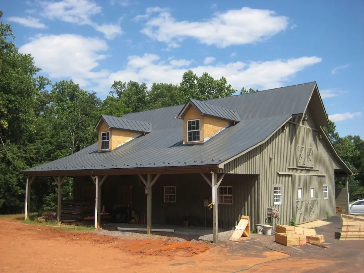 Expert Roof Coating workmanship in River East